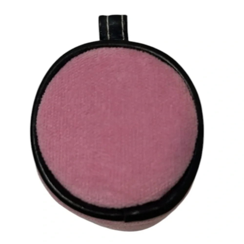 Victoria's Secret Vintage Velour Mini Cosmetic Case NWOT - Picture 4 of 10